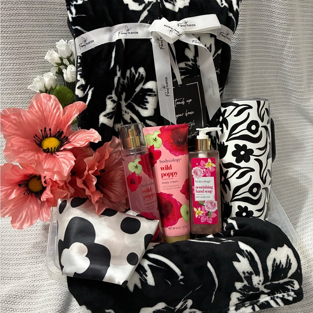 Floral Black & White throw basket bundle kit #7